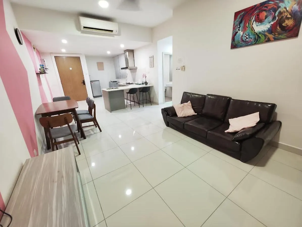 Mosaic High Floor And Nice View 2 Bedroom 4-5 Pax Johor Bahru Malaysia